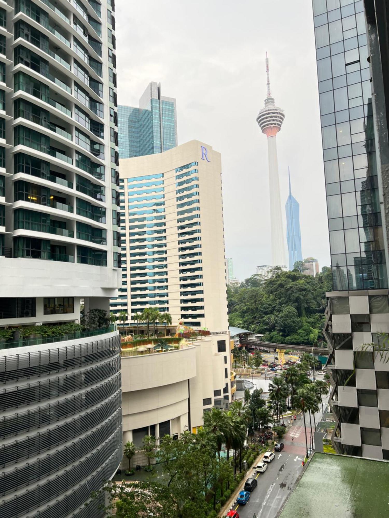 Summer Suites Klcc By Victorians Kuala Lumpur Eksteriør billede